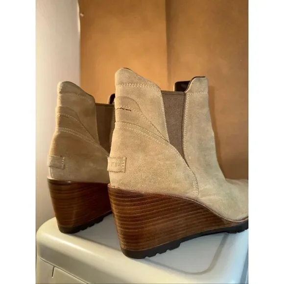 Sorel Wedge Booties - Picture 5 of 8